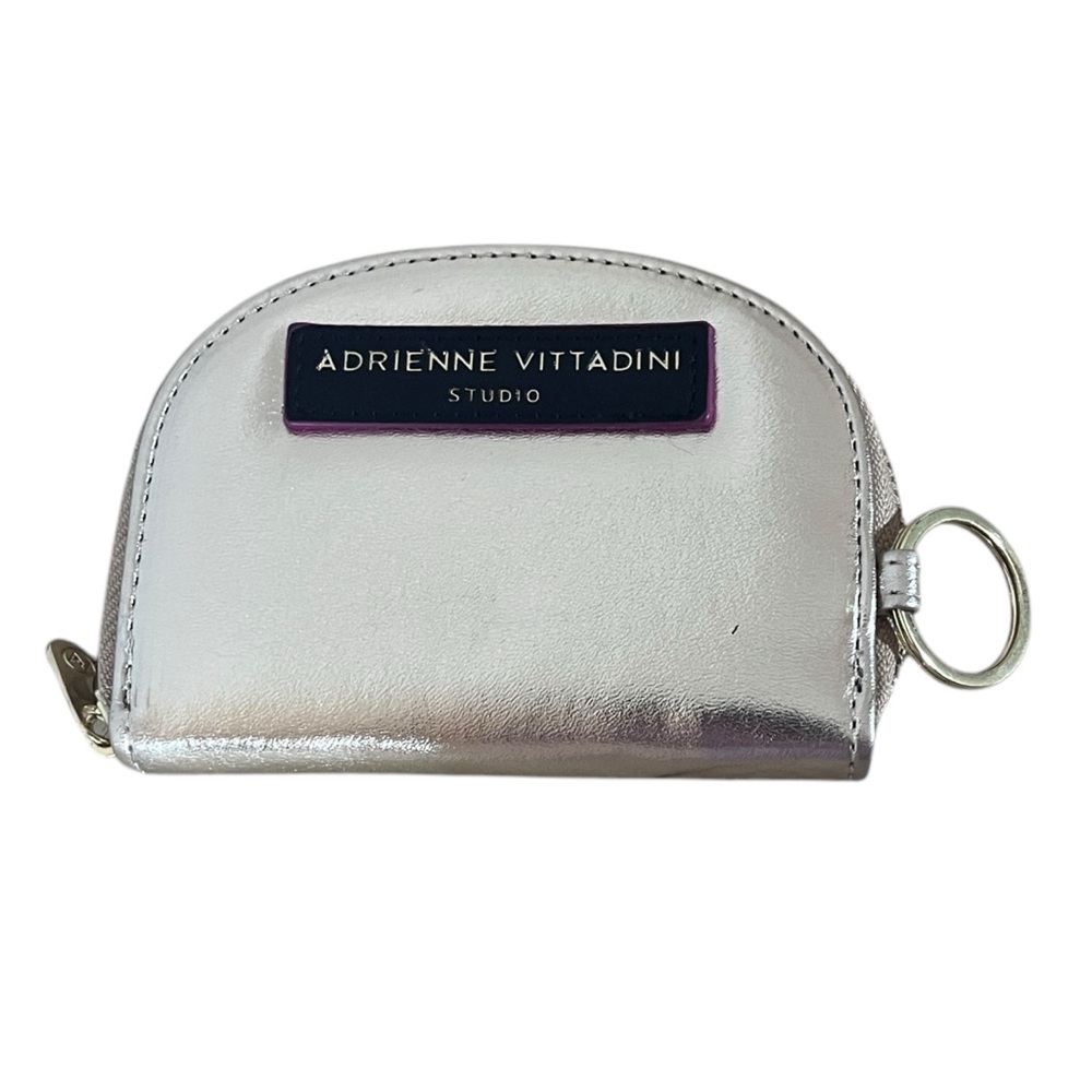 🚨 Adrienne Vittadini Coin Purse